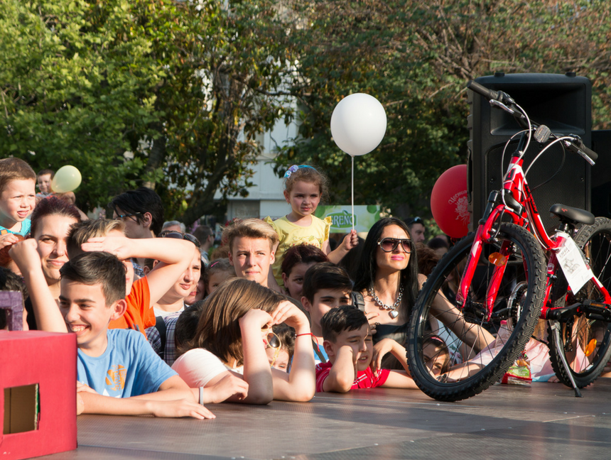 1 юни празник с радио KATRA FM и DragZone в подкрепа на деца