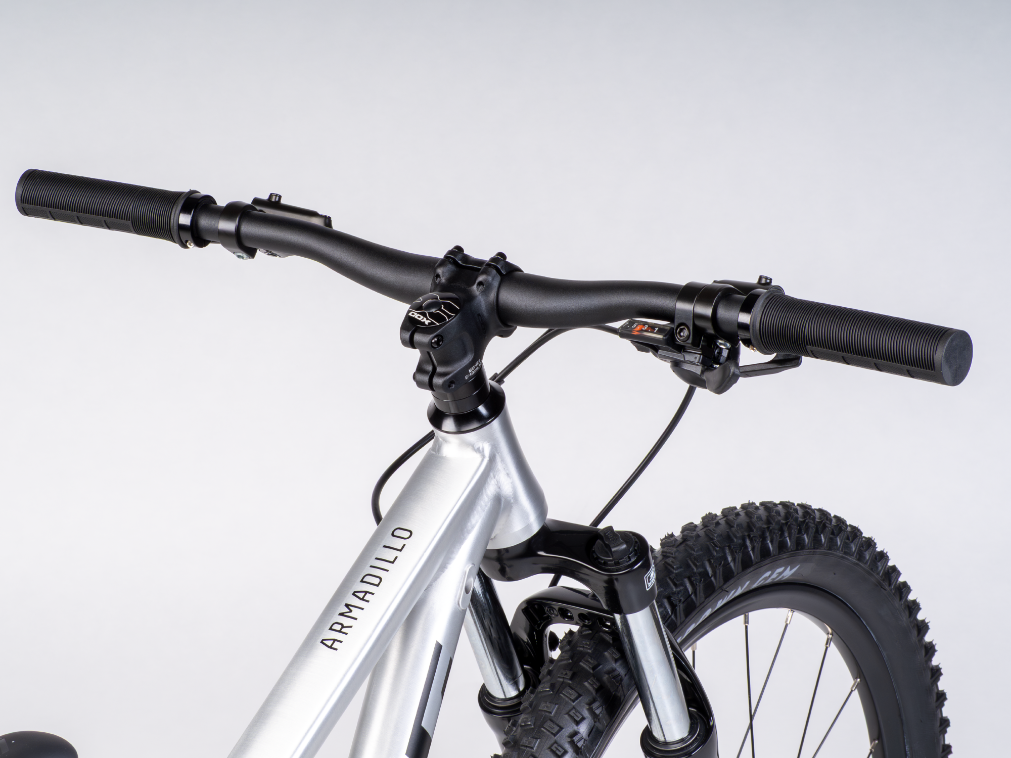 Bicicletă pentru copii Drag Armadillo Fun 26"